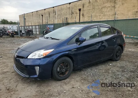 2015 Toyota Prius z USA, uszkodzony, nr VIN JTDKN3DU7F0430111